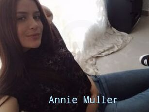 Annie_Muller