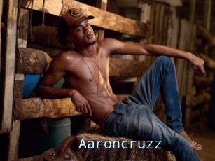 Aaroncruzz