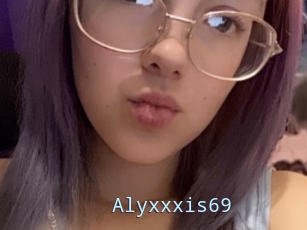 Alyxxxis69