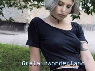 Greta_in_wonderland