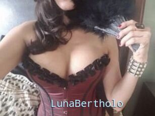 LunaBertholo