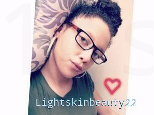 Lightskinbeauty22