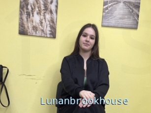 Lunanbrookhouse