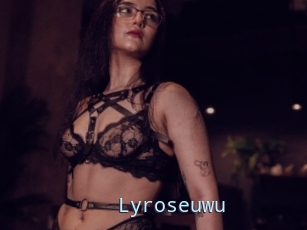 Lyroseuwu