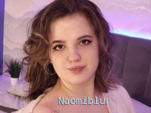 Naomiblur