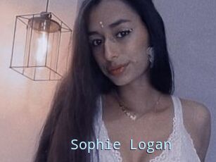 Sophie_Logan