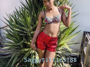 Saggytitties188