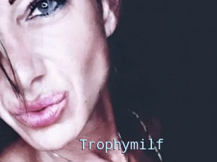 Trophymilf