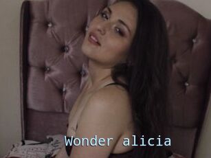 Wonder_alicia